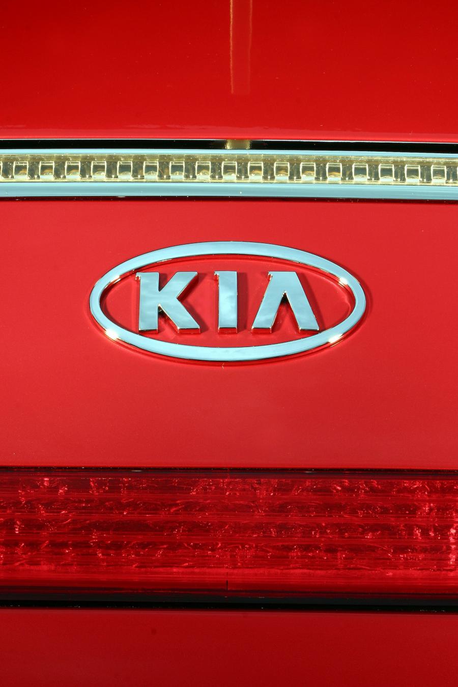  Kia KCV III 2003 года  (фото 28 из 62)